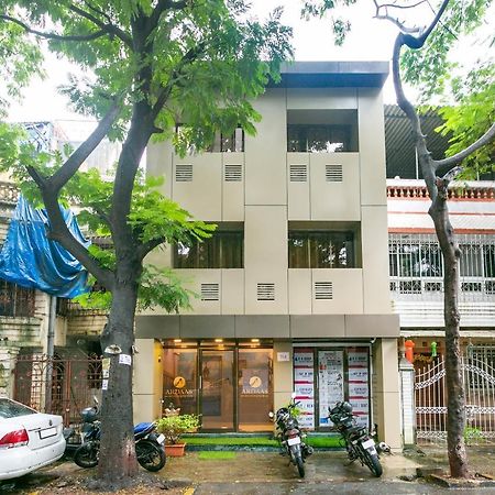 Collection O 74412 Ardaas Residency Hotel Mumbai Exterior foto