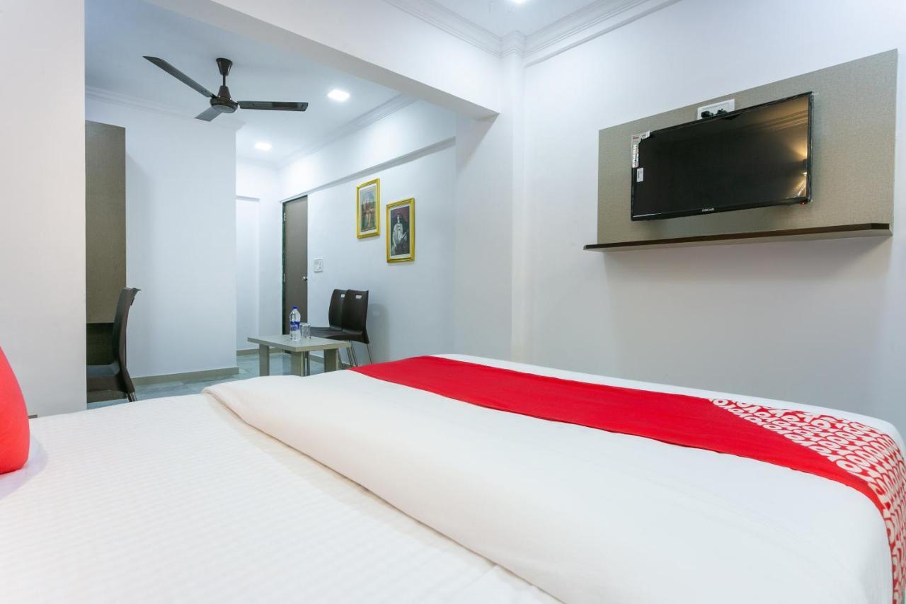 Collection O 74412 Ardaas Residency Hotel Mumbai Exterior foto