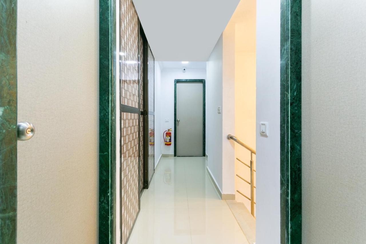 Collection O 74412 Ardaas Residency Hotel Mumbai Exterior foto