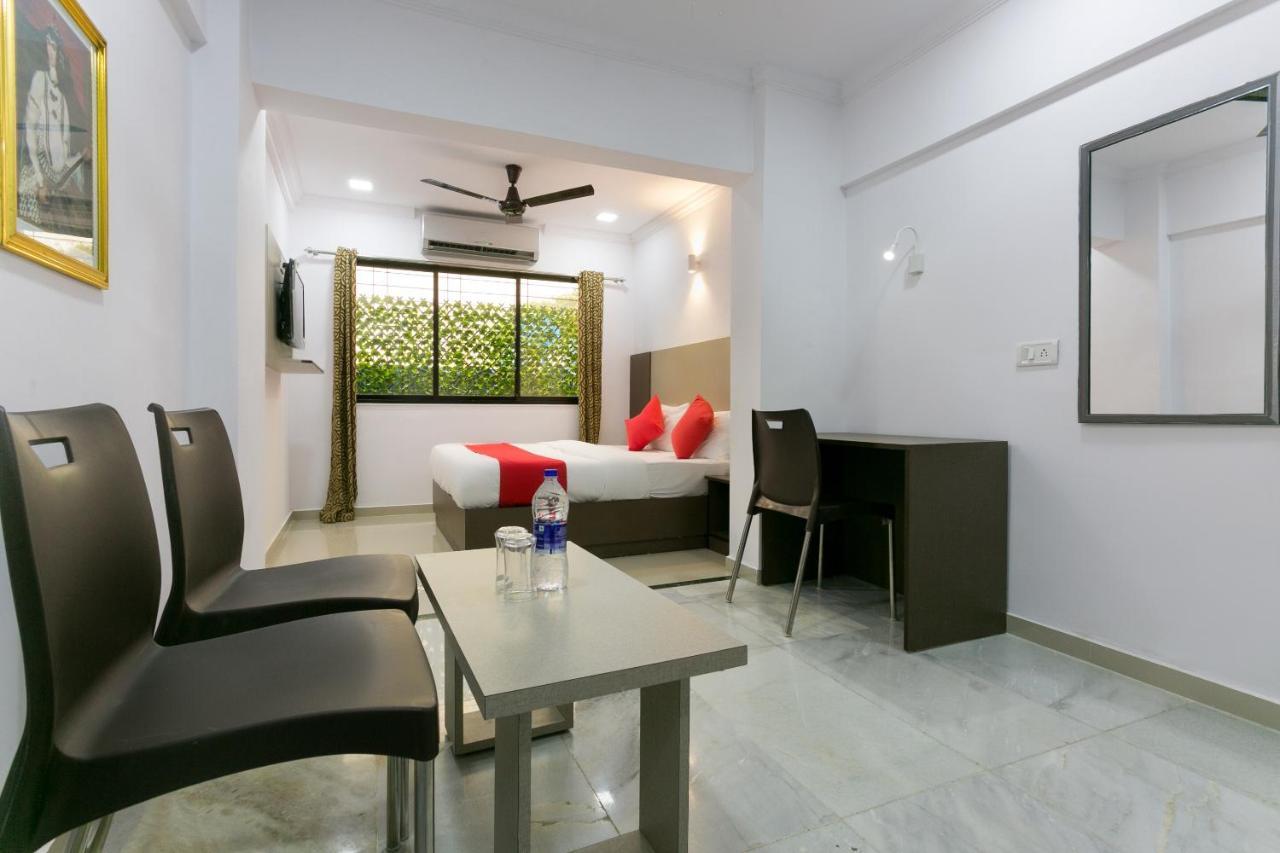 Collection O 74412 Ardaas Residency Hotel Mumbai Exterior foto